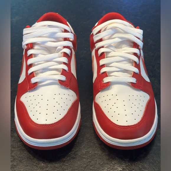 Men’s Low Dunks USC - Picture 3 of 7